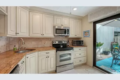 238 Woodland Drive #238, Osprey, FL 34229 - Photo 6