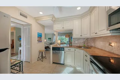 238 Woodland Drive #238, Osprey, FL 34229 - Photo 8