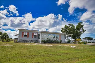 1555 Sanderling Dr, Englewood, FL 34224 - Photo 40