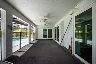 158 Hourglass Dr, Venice, FL 34293 - Photo 32
