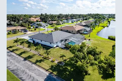 158 Hourglass Drive, Venice, FL 34293 - Photo 68