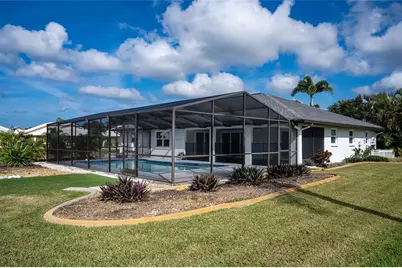 158 Hourglass Drive, Venice, FL 34293 - Photo 10