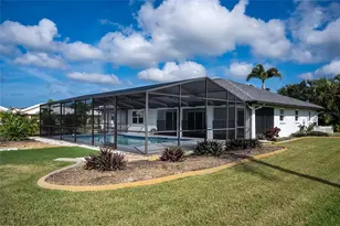 158 Hourglass Dr, Venice, FL 34293 - Photo 10