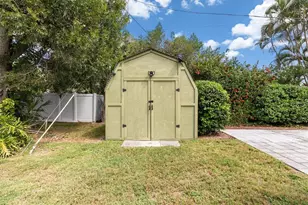 510 S Venice Blvd, Venice, FL 34293 - Photo 26