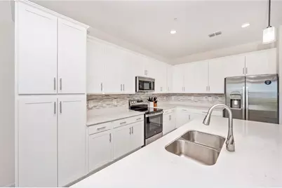 17655 Opal Sand Drive #402, Venice, FL 34293 - Photo 8