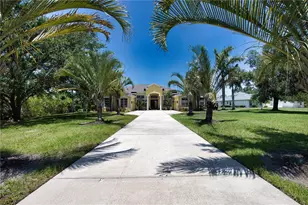 8209 Snowy Egret Pl, Bradenton, FL 34202 - Photo 2