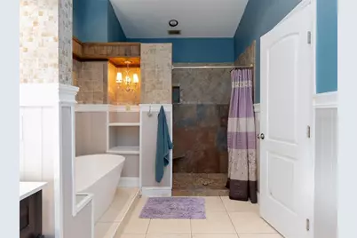 7606 37th Street Circle E, Sarasota, FL 34243 - Photo 28