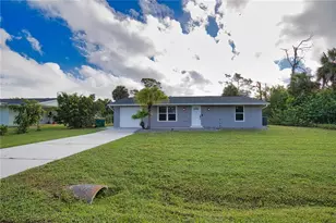 2428 Collingswood Blvd, Port Charlotte, FL 33948 - Photo 4