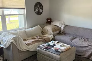 1215 Laurel Ave, Venice, FL 34285 - Photo 4