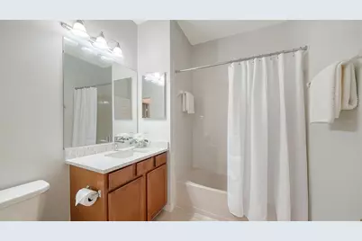 1821 Batello Drive, Venice, FL 34292 - Photo 16