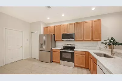 1821 Batello Drive, Venice, FL 34292 - Photo 10
