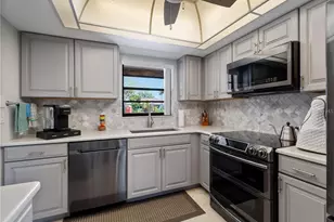 1708 Lakeside Dr, Venice, FL 34293 - Photo 6