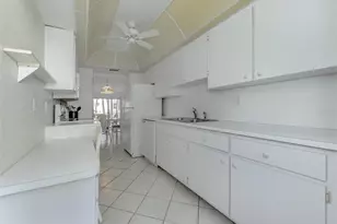 1555 Tarpon Center Dr, Venice, FL 34285 - Photo 22