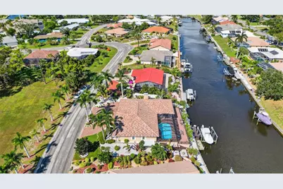 319 Oakwood Circle, Englewood, FL 34223 - Photo 46