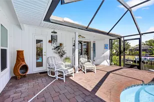 319 Oakwood Cir, Englewood, FL 34223 - Photo 20