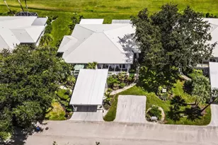 208 Cerromar Way S, Venice, FL 34293 - Photo 38