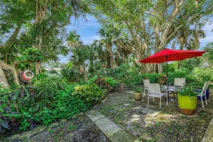 112 Field Ave E, Venice, FL 34285 - Photo 36