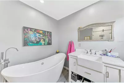 112 Field Avenue East, Venice, FL 34285 - Photo 28