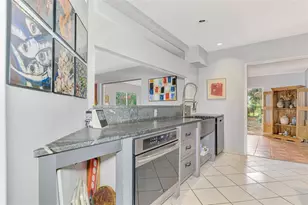 112 Field Ave E, Venice, FL 34285 - Photo 18