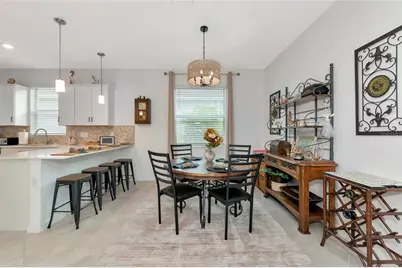 11375 Burgundy Drive, Venice, FL 34293 - Photo 4