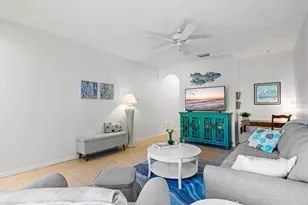 12909 Tigers Eye Dr, Venice, FL 34292 - Photo 10