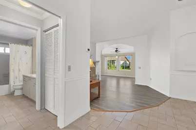 508 Foxwood Boulevard, Englewood, FL 34223 - Photo 16