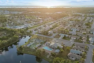 508 Foxwood Blvd, Englewood, FL 34223 - Photo 36