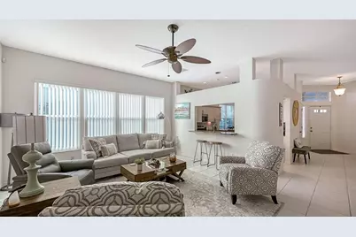 560 Fallbrook Drive, Venice, FL 34292 - Photo 16