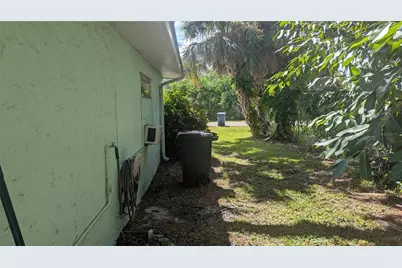 150 W Fray Street, Englewood, FL 34223 - Photo 16