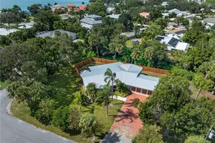 32 Bay Ave, Osprey, FL 34229 - Photo 46