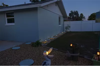 1046 Royal Road, Venice, FL 34293 - Photo 68