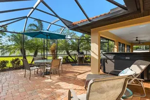 1905 Tradewinds Cir, Venice, FL 34293 - Photo 4