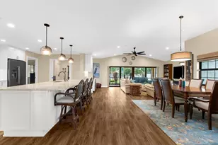 1905 Tradewinds Cir, Venice, FL 34293 - Photo 6