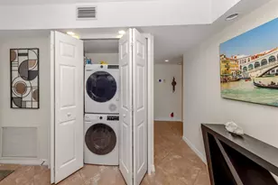 1150 Tarpon Center Dr, Venice, FL 34285 - Photo 26