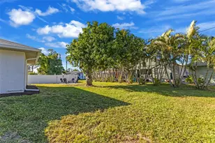 2810 9th St, Englewood, FL 34224 - Photo 30