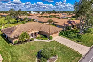 3168 E Village Dr, Venice, FL 34293 - Photo 6