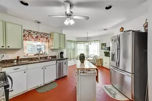 735 Indus Rd, Venice, FL 34293 - Photo 14