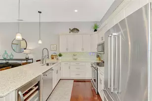 431 Nokomis Ave S, Venice, FL 34285 - Photo 40