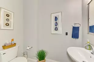 431 Nokomis Ave S, Venice, FL 34285 - Photo 66