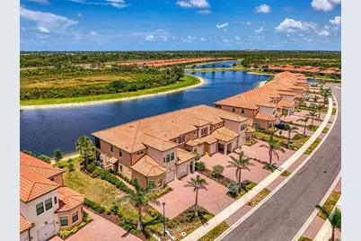 10213 Staggerbush Drive #202, Venice, FL 34293 - Photo 6