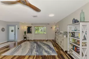 829 Harbor Dr S, Venice, FL 34285 - Photo 12