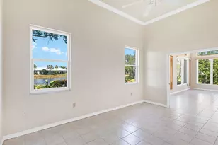 643 Crossfield Cir, Venice, FL 34293 - Photo 20