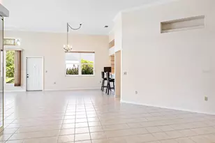 643 Crossfield Cir, Venice, FL 34293 - Photo 10