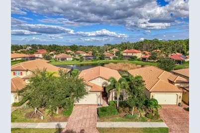 1050 Bluffwood Drive, Nokomis, FL 34275 - Photo 2