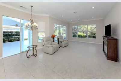 583 Mossy Creek Drive, Venice, FL 34292 - Photo 16