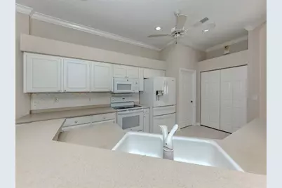 583 Mossy Creek Drive, Venice, FL 34292 - Photo 20