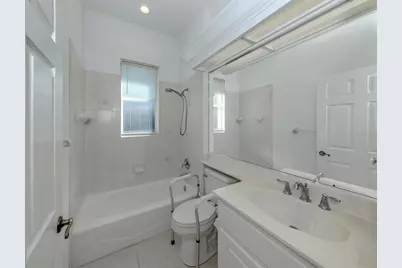 583 Mossy Creek Drive, Venice, FL 34292 - Photo 32