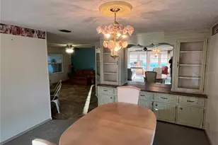 878 Jolanda Cir, Venice, FL 34285 - Photo 22