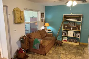 878 Jolanda Cir, Venice, FL 34285 - Photo 16