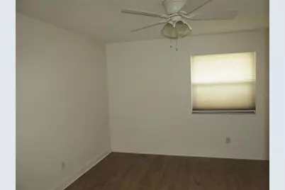 622 Bird Bay Drive E #101, Venice, FL 34285 - Photo 6